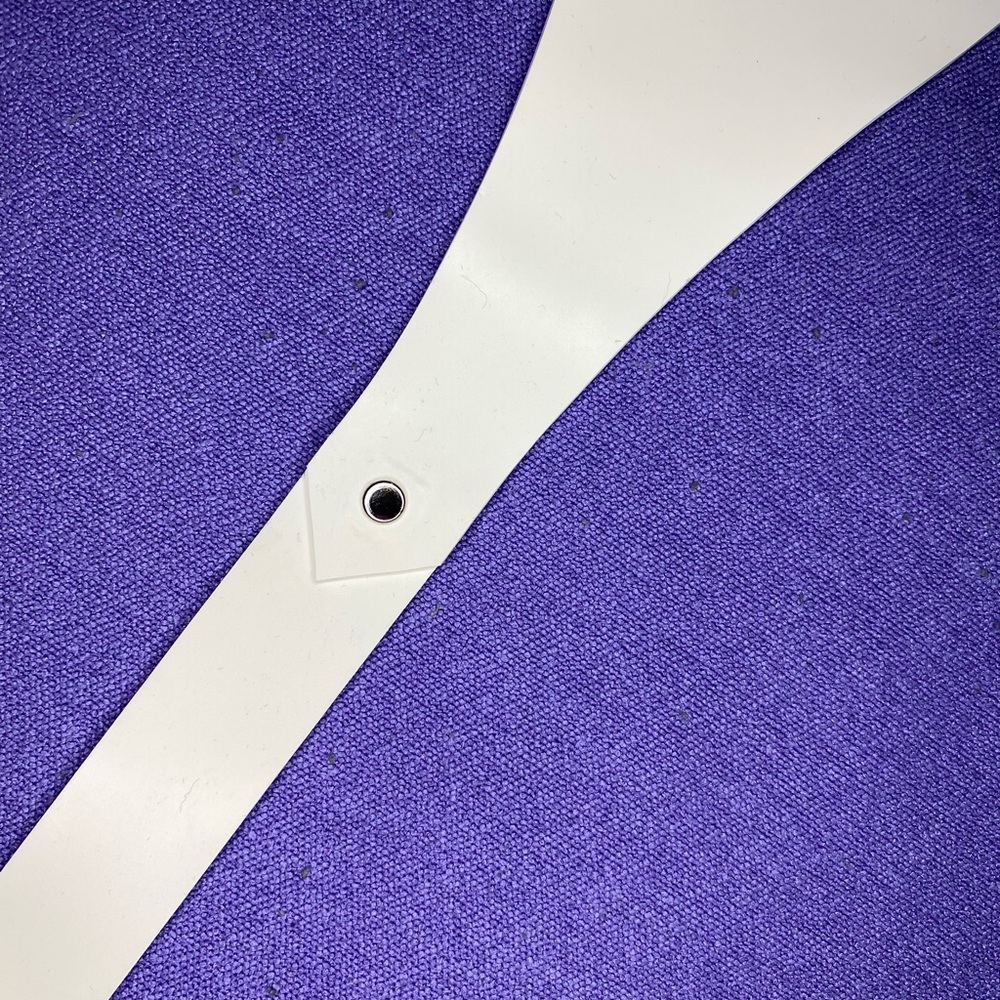 *WHITE* Heavy Rubber Shaped Latex Belt - Picture 10 of 12